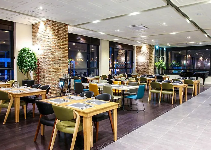 Golden Tulip Ever Yongin Hotel